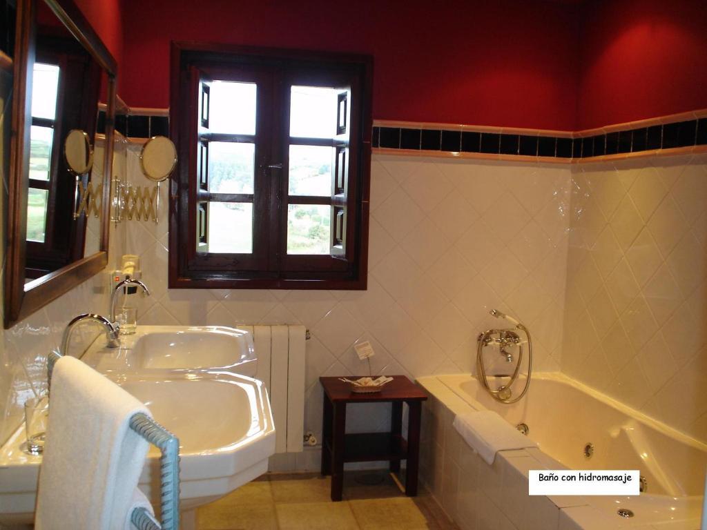 Casa De Guela Hotel Santillana del Mar Room photo