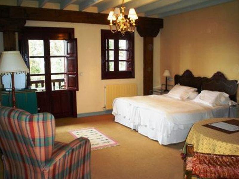 Casa De Guela Hotel Santillana del Mar Room photo